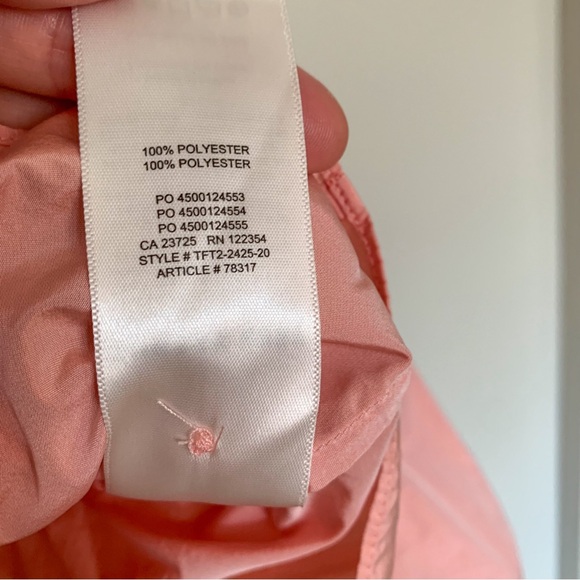 Aritzia Sunday Best Jinx Blouse Guava Pink Size
XXS Feminine Flowy Cropped - Picture 14 of 16